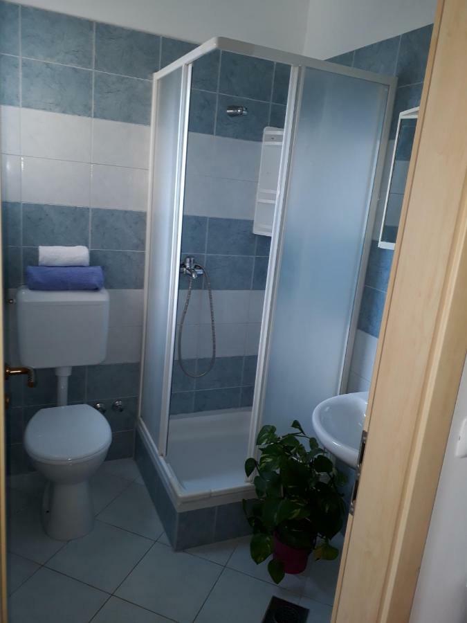 Apartmani Marino Privlaka  Exterior photo
