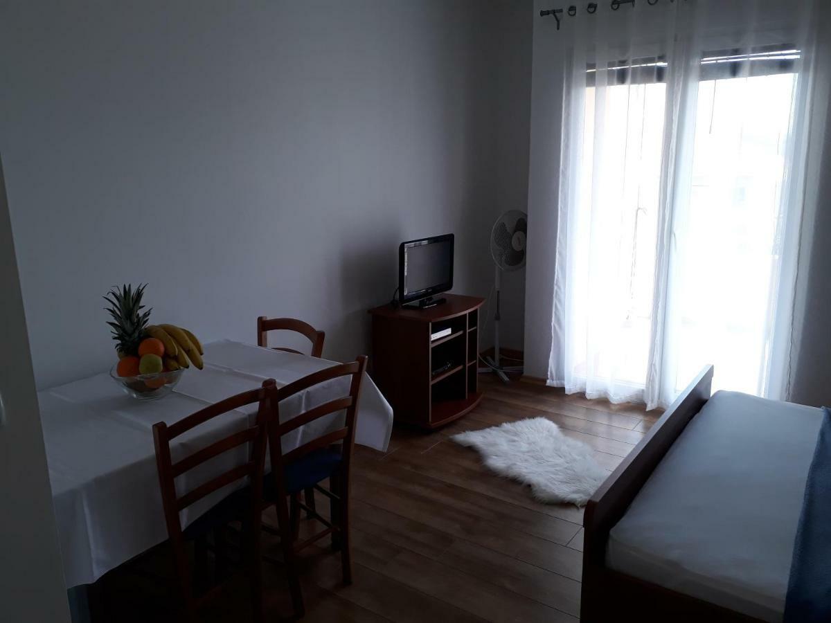 Apartmani Marino Privlaka  Exterior photo