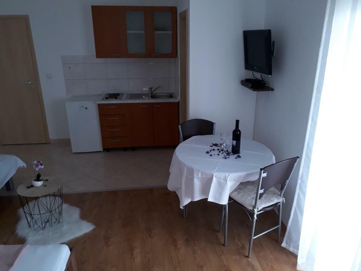 Apartmani Marino Privlaka  Exterior photo